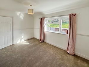 Bedroom  2- click for photo gallery